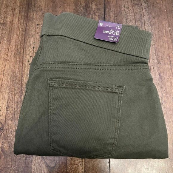 Gloria Vanderbilt Slimming Pants - Picture 9 of 9